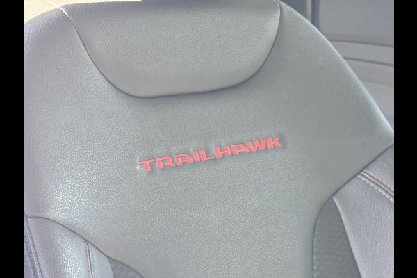 Jeep Compass 4xe 240 Plug-in Hybrid Electric Trailhawk | Camera | Leder | Apple Carplay/Android Auto | Navigatie | Cruise control