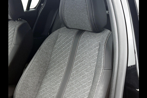 Peugeot 208 1.2 PureTech 100 Allure CAMERA | AD-CRUISE | KEYLESS | ACHTERSPOILER | CARPLAY
