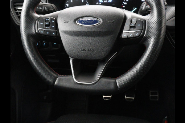 Ford Focus 1.0 EcoBoost ST Line | Panoramadak | Stoel & stuurverwarming | Camera | Carplay | 18'' | Full LED | Climate control | Keyless | Park Assist | Cruise control | Getint glas