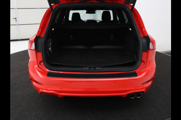 Ford Focus 1.0 EcoBoost ST Line | Panoramadak | Stoel & stuurverwarming | Camera | Carplay | 18'' | Full LED | Climate control | Keyless | Park Assist | Cruise control | Getint glas