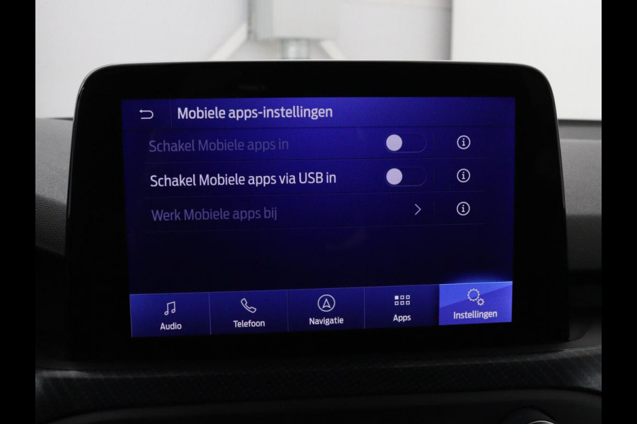 Ford Focus 1.0 EcoBoost ST Line | Panoramadak | Stoel & stuurverwarming | Camera | Carplay | 18'' | Full LED | Climate control | Keyless | Park Assist | Cruise control | Getint glas