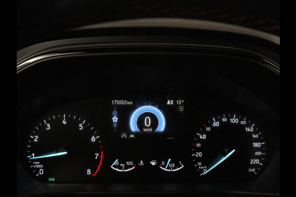 Ford Focus 1.0 EcoBoost ST Line | Panoramadak | Stoel & stuurverwarming | Camera | Carplay | 18'' | Full LED | Climate control | Keyless | Park Assist | Cruise control | Getint glas