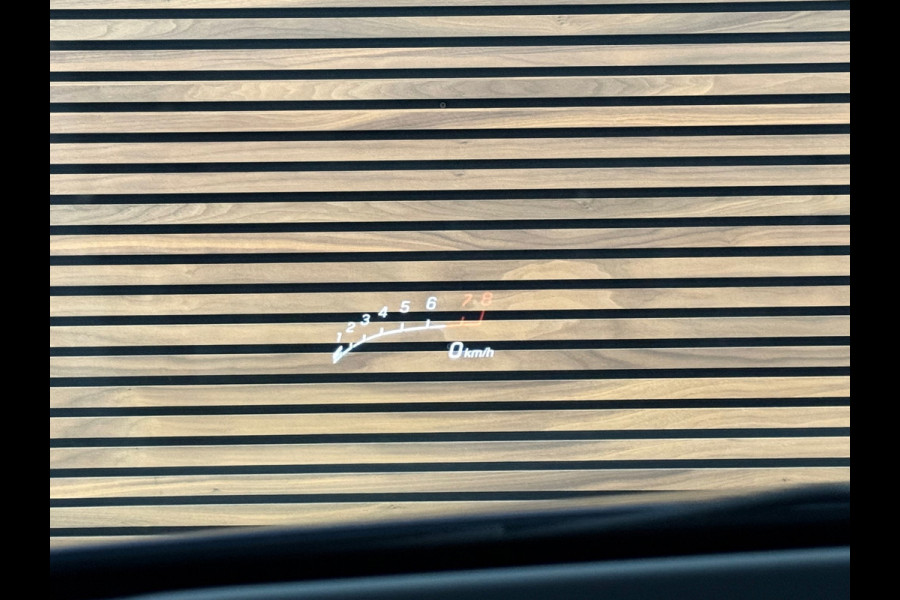 Mercedes-Benz A-Klasse AMG 35 4MATIC NIGHT Premium Plus | PANO | Burmester | Ambient | HuD | MultiBeam LED | Winter-Pakket |MBUX