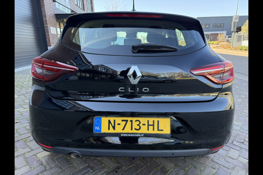 Renault Clio 1.0 TCe Navigatie / Apple CarPlay - Android / 1e Eigenaar / ALL-Season banden / Cruise Control / PDC met optische w