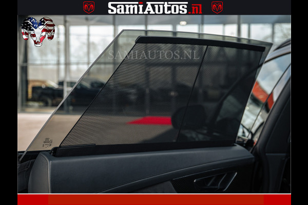 Audi RS Q8 RSQ8 BLACK OPS | 600PK 4.0 V8 TFSI QUATTRO | HUD | 4 WIELBESTURING | 23 INCH AUDI SPORT WHEELS | RS BEKLEDING ZWART | PANO | SOF BANG & OLUFSEN | PANORAMA DAK | De Lamborghini Urus en Audi RS Q8 zijn beide supersnelle SUV's met dezelfde basis (4.0L V8 twin-turbo motor van de VW Group)