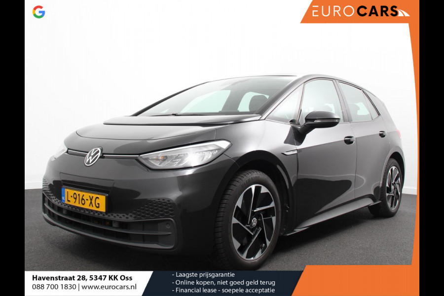 Volkswagen ID.3 Life 58 kWh Climate control Navigatie Cruise control Parkeersensoren voor + achter LED Voorstoelen verwarmd Apple Carplay/ Android Auto