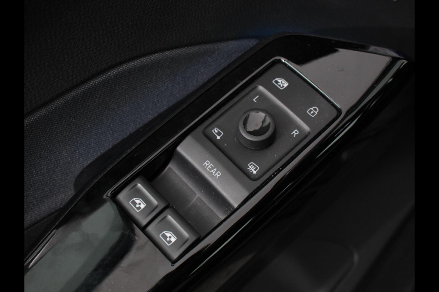 Volkswagen ID.3 Life 58 kWh Climate control Navigatie Cruise control Parkeersensoren voor + achter LED Voorstoelen verwarmd Apple Carplay/ Android Auto