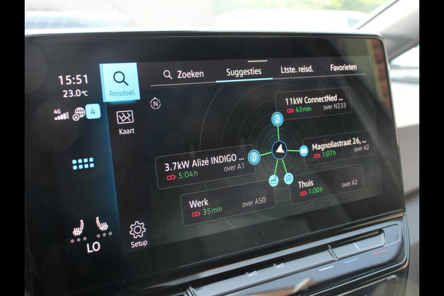 Volkswagen ID.3 Life 58 kWh Climate control Navigatie Cruise control Parkeersensoren voor + achter LED Voorstoelen verwarmd Apple Carplay/ Android Auto