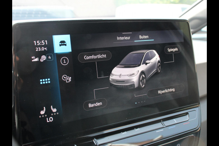 Volkswagen ID.3 Life 58 kWh Climate control Navigatie Cruise control Parkeersensoren voor + achter LED Voorstoelen verwarmd Apple Carplay/ Android Auto