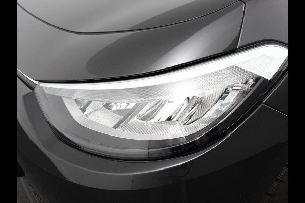 Volkswagen ID.3 Life 58 kWh Climate control Navigatie Cruise control Parkeersensoren voor + achter LED Voorstoelen verwarmd Apple Carplay/ Android Auto