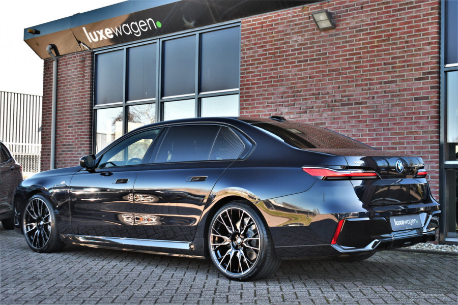 BMW 7 Serie 750e xDrive M-Sport Exe-Lounge Theatre Connoisseur Climate-Acoustic