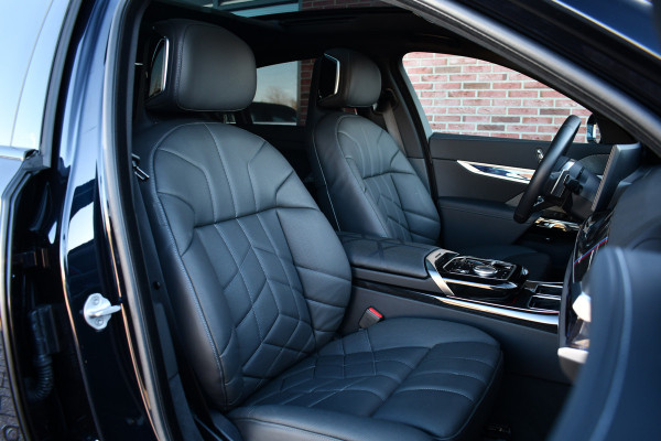 BMW 7 Serie 750e xDrive M-Sport Exe-Lounge Theatre Connoisseur Climate-Acoustic