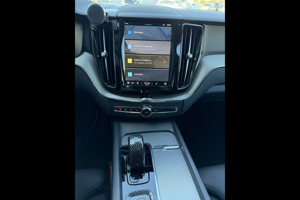 Volvo XC60 2.0 T8 Plug-in hybrid AWD Plus Black Edition