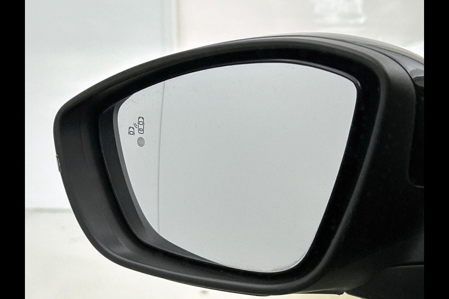 Peugeot 208 1.2 PureTech 100 Allure CARPLAY & NAVI | CAMERAS | AD-CRUISE