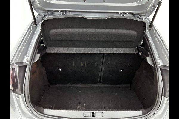 Peugeot 208 1.2 PureTech 100 Allure CARPLAY & NAVI | CAMERAS | AD-CRUISE