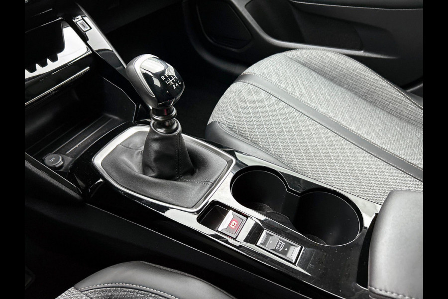 Peugeot 208 1.2 PureTech 100 Allure CARPLAY & NAVI | CAMERAS | AD-CRUISE