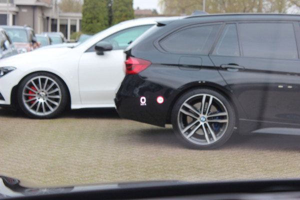 Porsche Taycan Cross Turismo Turbo S 93 kWh / SoH 90,9% / Panoramadak / 360Camera / Head-up / Passenger Display / Luchtvering / 21'' / Bose / Keyless / Sportdesign+Chrono / Stoelventilatie+Verwarming / Stuurverwarming / Dodehoek / DAB