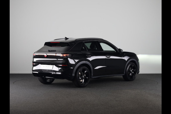 Volkswagen T-Roc R-Line First Edition 1.5 eTSI 110 kW / 150 PK SUV