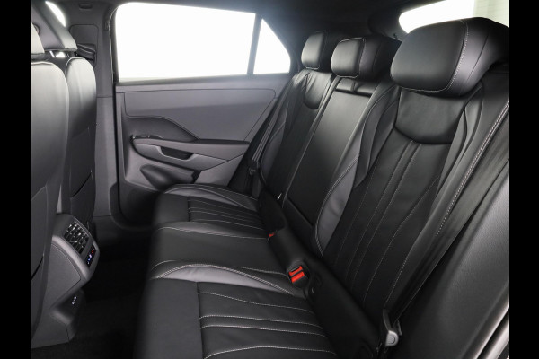 Volkswagen T-Roc R-Line First Edition 1.5 eTSI 110 kW / 150 PK SUV