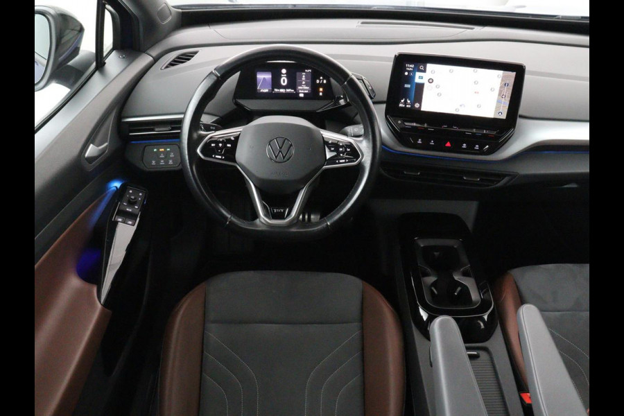 Volkswagen ID.4 First 77 kWh | SOH 90% | Stoelverwarming | Adaptive cruise | 20'' | Half leder | Carplay | Navigatie | Sfeerverlichting | Full LED | Camera | Stuurverwarming