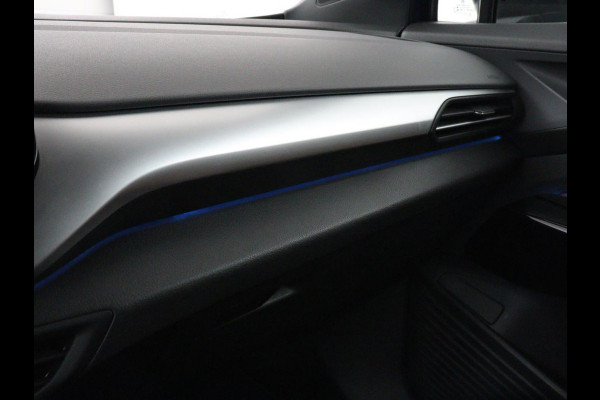 Volkswagen ID.4 First 77 kWh | SOH 90% | Stoelverwarming | Adaptive cruise | 20'' | Half leder | Carplay | Navigatie | Sfeerverlichting | Full LED | Camera | Stuurverwarming