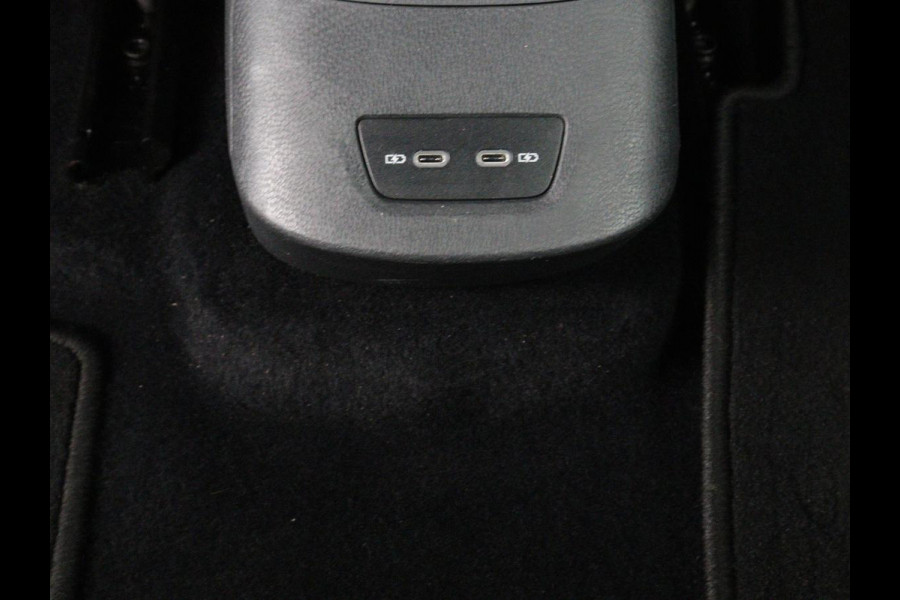 Volkswagen ID.3 Life 58 kWh | SOH 90% | 1e eigenaar | Stoelverwarming | Adaptive cruise | Carplay | Navigatie | Parkeerhulp | Full LED |