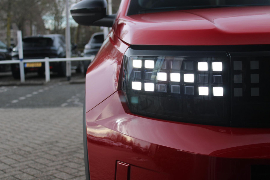 Fiat Grande Panda 1.2 110PK Hybrid ICON | 16" LICHTMETALEN VELGEN | DRAADLOZE APPLE CARPLAY/ANDROID AUTO | PARKEERSENSOREN ACHTER | LED KOPLAMPEN | DAB+ RADIO | CRUISE CONTROL | LANE ASSIST | AIRCO | VERKEERSBORDEN HERKENNING |