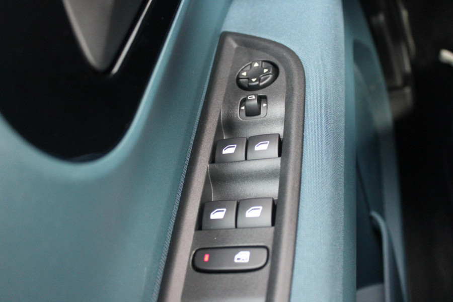 Fiat Grande Panda 1.2 110PK Hybrid ICON | 16" LICHTMETALEN VELGEN | DRAADLOZE APPLE CARPLAY/ANDROID AUTO | PARKEERSENSOREN ACHTER | LED KOPLAMPEN | DAB+ RADIO | CRUISE CONTROL | LANE ASSIST | AIRCO | VERKEERSBORDEN HERKENNING |