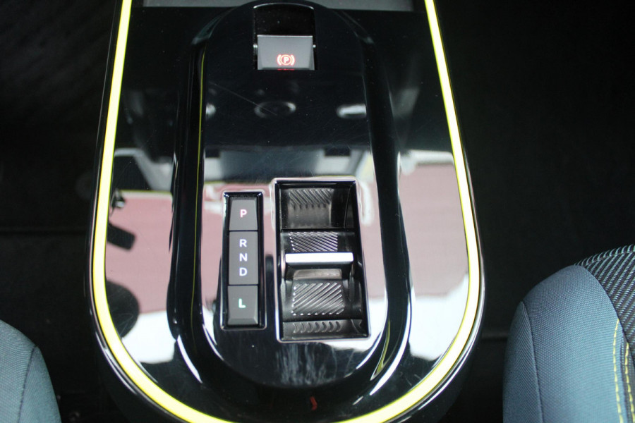 Fiat Grande Panda 1.2 110PK Hybrid ICON | 16" LICHTMETALEN VELGEN | DRAADLOZE APPLE CARPLAY/ANDROID AUTO | PARKEERSENSOREN ACHTER | LED KOPLAMPEN | DAB+ RADIO | CRUISE CONTROL | LANE ASSIST | AIRCO | VERKEERSBORDEN HERKENNING |