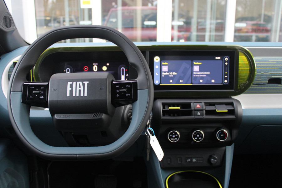 Fiat Grande Panda 1.2 110PK Hybrid ICON | 16" LICHTMETALEN VELGEN | DRAADLOZE APPLE CARPLAY/ANDROID AUTO | PARKEERSENSOREN ACHTER | LED KOPLAMPEN | DAB+ RADIO | CRUISE CONTROL | LANE ASSIST | AIRCO | VERKEERSBORDEN HERKENNING |
