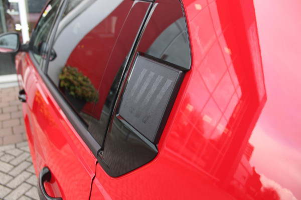 Fiat Grande Panda 1.2 110PK Hybrid ICON | 16" LICHTMETALEN VELGEN | DRAADLOZE APPLE CARPLAY/ANDROID AUTO | PARKEERSENSOREN ACHTER | LED KOPLAMPEN | DAB+ RADIO | CRUISE CONTROL | LANE ASSIST | AIRCO | VERKEERSBORDEN HERKENNING |