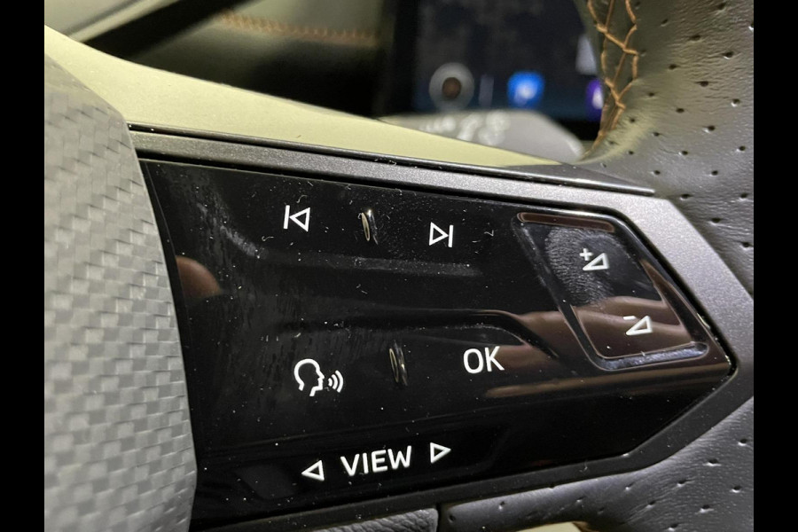 CUPRA Born Business 62 kWh Navigatie Apple Carplay/Android Auto Camera Parkeersensoren Adaptive Cruise Control Stuurverwarming Lichtmetalen velgen Climate Control