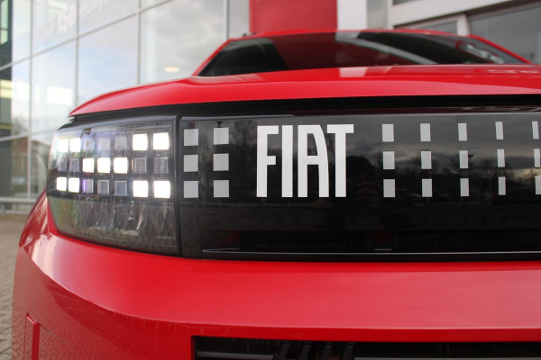 Fiat Grande Panda 1.2 110PK Hybrid ICON | 16" LICHTMETALEN VELGEN | DRAADLOZE APPLE CARPLAY/ANDROID AUTO | PARKEERSENSOREN ACHTER | LED KOPLAMPEN | DAB+ RADIO | CRUISE CONTROL | LANE ASSIST | AIRCO | VERKEERSBORDEN HERKENNING |