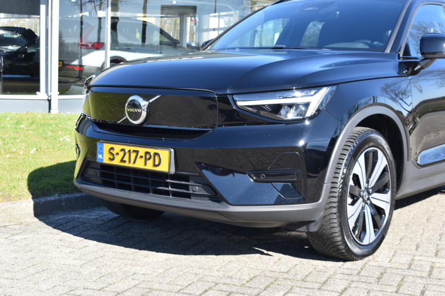 Volvo XC40 Recharge Core 70 kWh | Trekhaak | All season | Camera | Stoelverwarming | Stuurverwarming