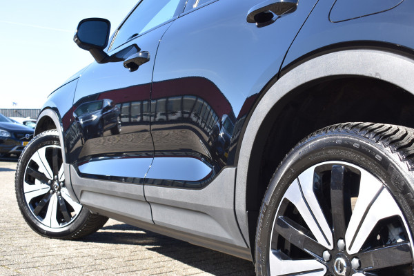 Volvo XC40 Recharge Core 70 kWh | Trekhaak | All season | Camera | Stoelverwarming | Stuurverwarming