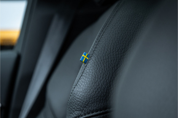 Volvo XC90 2.0 T8 Recharge AWD Plus Dark - Panorama | H&K | Memory | Elek. trekhaak | 360 Camera