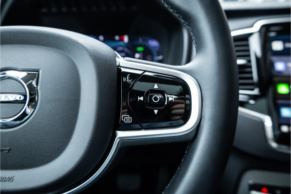 Volvo XC90 2.0 T8 Recharge AWD Plus Dark - Panorama | H&K | Memory | Elek. trekhaak | 360 Camera