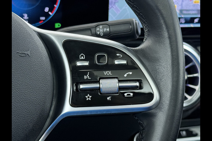 Mercedes-Benz B-Klasse 180T AUT-7 Luxury Pano-Dak Elektr+Leer+Geheugen+Verwarmd-Comfort-Stoel Navi Camera Apple Carplay Android Elek.Stoelen+Memory+Ver Elek.Achterklep Widescreen Park-Assist Break-Assist cockpit Premium+ Smartphone-integratie Dodehoekassistent DAB Bluetooth Led Lmv Keyless Go Easy-pack 1e Eigenaar Dealeronderhouden Zeer Compleet Origineel Nederlandse Auto 1.400kg trekvermogen € 44.000,- nieuw