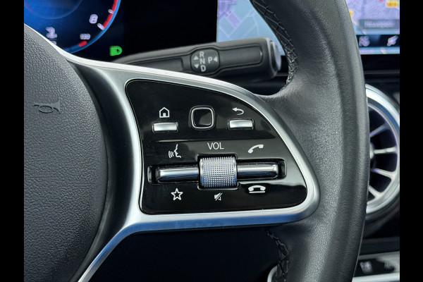 Mercedes-Benz B-Klasse 180T AUT-7 Luxury Pano-Dak Elektr+Leer+Geheugen+Verwarmd-Comfort-Stoel Navi Camera Apple Carplay Android Elek.Stoelen+Memory+Ver Elek.Achterklep Widescreen Park-Assist Break-Assist cockpit Premium+ Smartphone-integratie Dodehoekassistent DAB Bluetooth Led Lmv Keyless Go Easy-pack 1e Eigenaar Dealeronderhouden Zeer Compleet Origineel Nederlandse Auto 1.400kg trekvermogen € 44.000,- nieuw