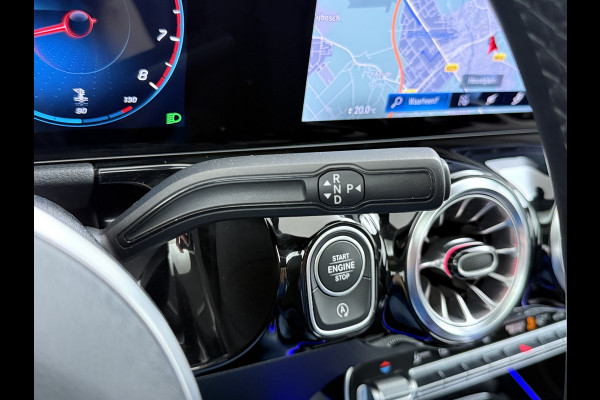 Mercedes-Benz B-Klasse 180T AUT-7 Luxury Pano-Dak Elektr+Leer+Geheugen+Verwarmd-Comfort-Stoel Navi Camera Apple Carplay Android Elek.Stoelen+Memory+Ver Elek.Achterklep Widescreen Park-Assist Break-Assist cockpit Premium+ Smartphone-integratie Dodehoekassistent DAB Bluetooth Led Lmv Keyless Go Easy-pack 1e Eigenaar Dealeronderhouden Zeer Compleet Origineel Nederlandse Auto 1.400kg trekvermogen € 44.000,- nieuw