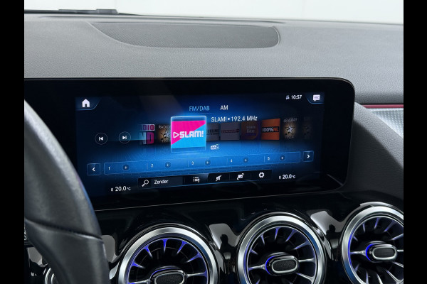 Mercedes-Benz B-Klasse 180T AUT-7 Luxury Pano-Dak Elektr+Leer+Geheugen+Verwarmd-Comfort-Stoel Navi Camera Apple Carplay Android Elek.Stoelen+Memory+Ver Elek.Achterklep Widescreen Park-Assist Break-Assist cockpit Premium+ Smartphone-integratie Dodehoekassistent DAB Bluetooth Led Lmv Keyless Go Easy-pack 1e Eigenaar Dealeronderhouden Zeer Compleet Origineel Nederlandse Auto 1.400kg trekvermogen € 44.000,- nieuw