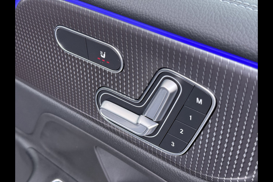 Mercedes-Benz B-Klasse 180T AUT-7 Luxury Pano-Dak Elektr+Leer+Geheugen+Verwarmd-Comfort-Stoel Navi Camera Apple Carplay Android Elek.Stoelen+Memory+Ver Elek.Achterklep Widescreen Park-Assist Break-Assist cockpit Premium+ Smartphone-integratie Dodehoekassistent DAB Bluetooth Led Lmv Keyless Go Easy-pack 1e Eigenaar Dealeronderhouden Zeer Compleet Origineel Nederlandse Auto 1.400kg trekvermogen € 44.000,- nieuw