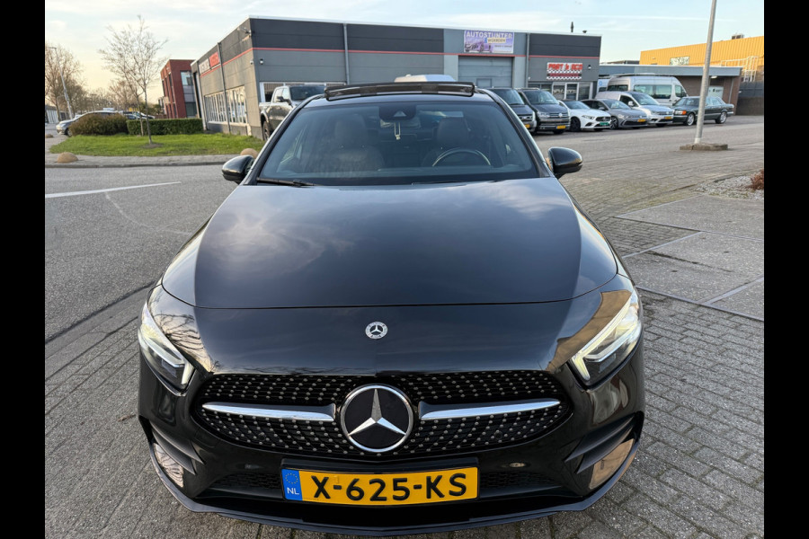 Mercedes-Benz A-Klasse 200 AMG 2022 AUT PANO LEDER ACC VOL-LUXE GROTE BEURT