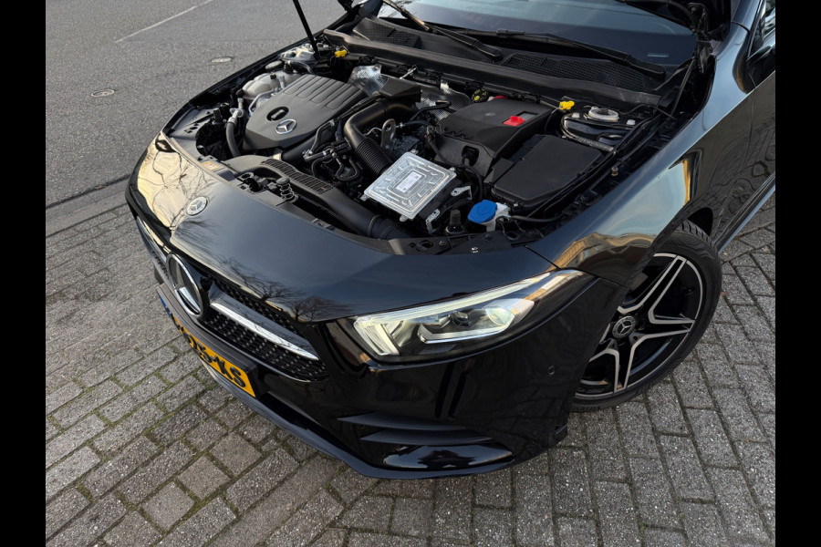 Mercedes-Benz A-Klasse 200 AMG 2022 AUT PANO LEDER ACC VOL-LUXE GROTE BEURT