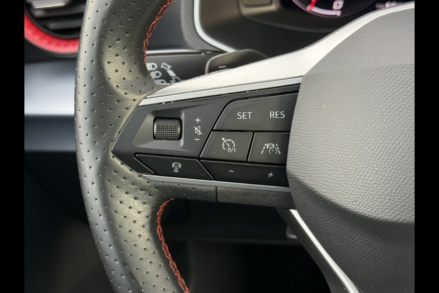 Seat Ibiza 1.0 EcoTSI FR Plus Connect | Pano | ACC | Camera | Keyless | LED