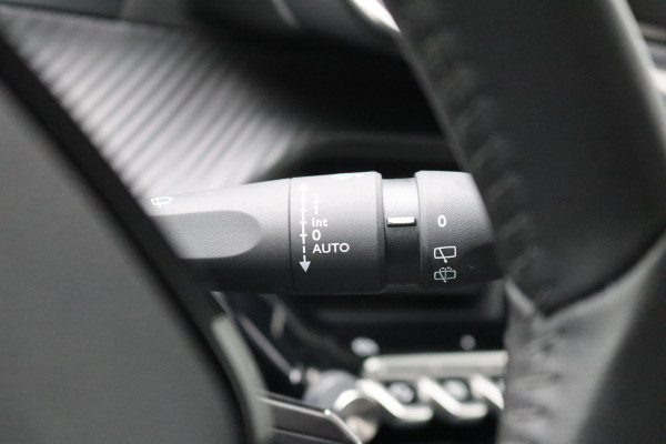 Peugeot 208 1.2 PureT. 100PK Allure Carplay-android/Parkeerhulp/Cruise-control