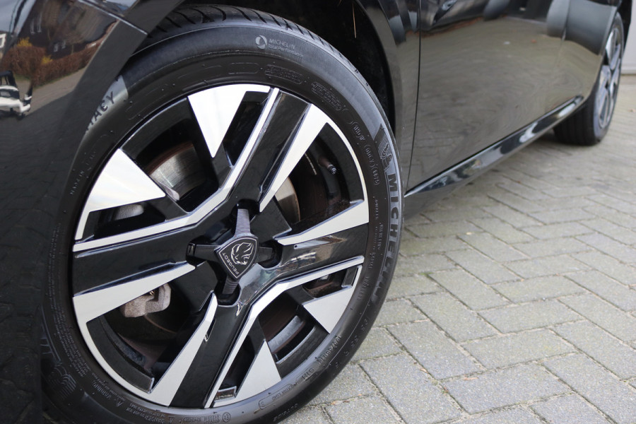 Peugeot 208 1.2 PureT. 100PK Allure Carplay-android/Parkeerhulp/Cruise-control