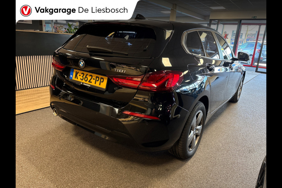 BMW 1-serie 118i Executive Edition,navi,apple carplay,media,pdc,orig ned,cruisec,