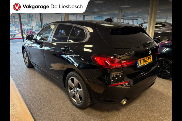 BMW 1-serie 118i Executive Edition,navi,apple carplay,media,pdc,orig ned,cruisec,