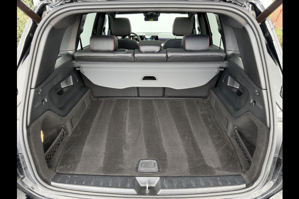 Mercedes-Benz Glb 200 Business Solution AMG | Pano | Ambient Light | 360* Camera | 19 inch